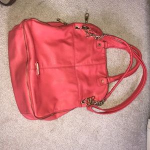 GENTLY USED STEVEN MADDEN PURSE